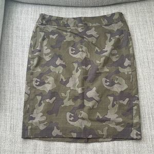 Banana Republic Camouflage Pencil Skirt
